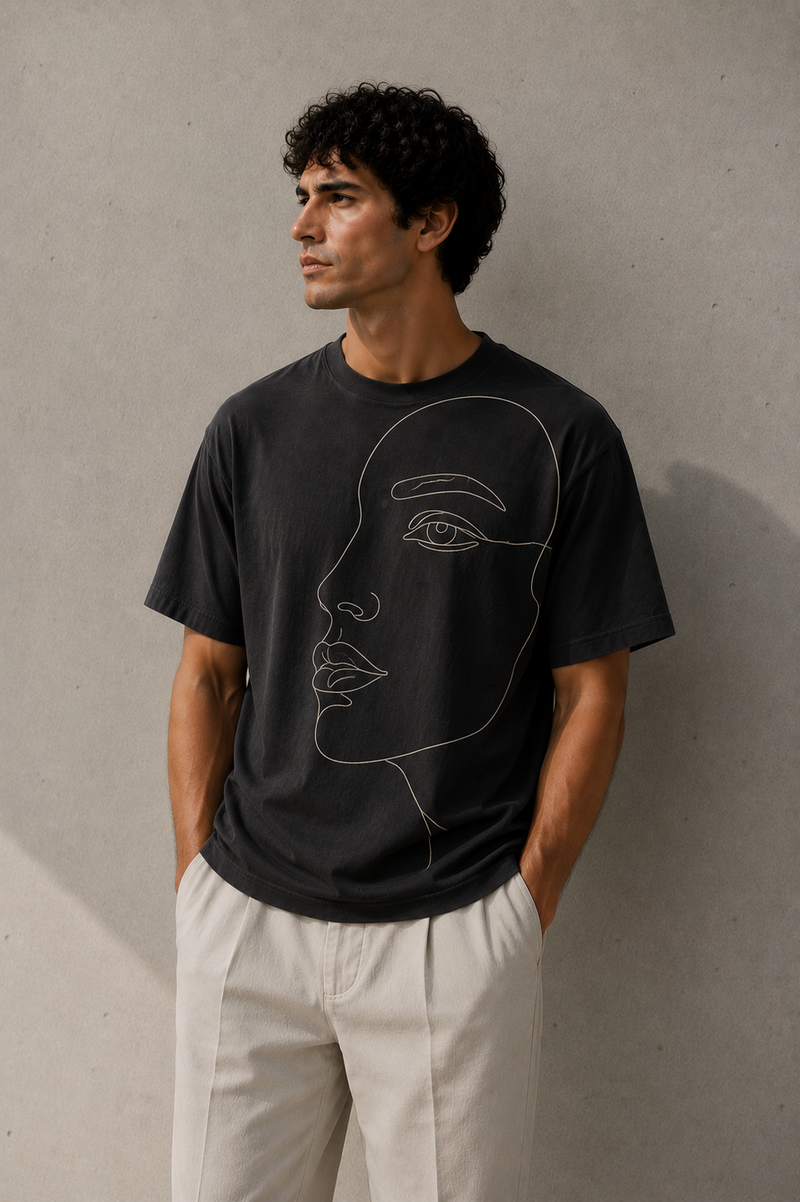 Outline Muse Tee